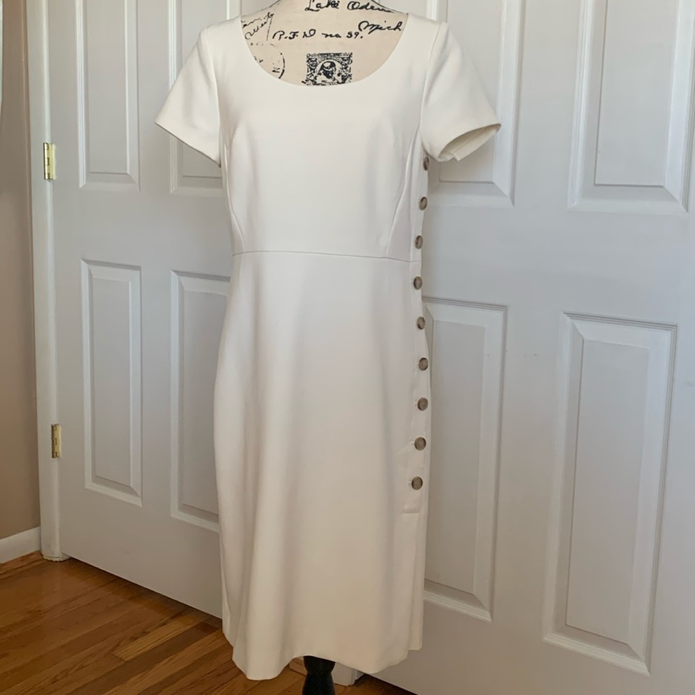 EUC ANN TAYLOR WINTER WHITE SHEATH DRESS